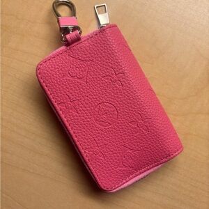 Pink Textured Key Holder
